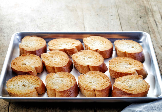 冷凍保存したパンをおいしく解凍 パンの正しい解凍 リベイク 方法 じゃぱん 日本のパンを たべる と つくる で応援するサイト