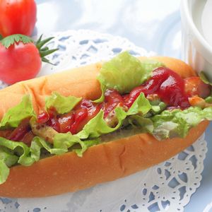 hot-dog-bun-origin-and-history-of-fried-bread-2