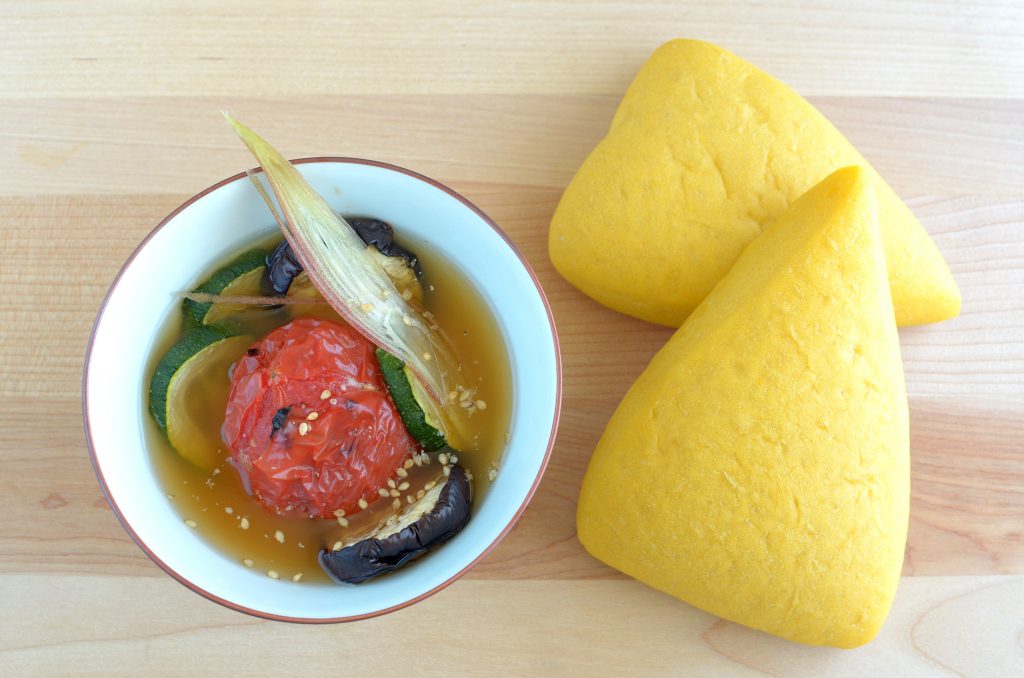 【一汁一ぱんのすすめ】夏野菜とゴマの味噌汁